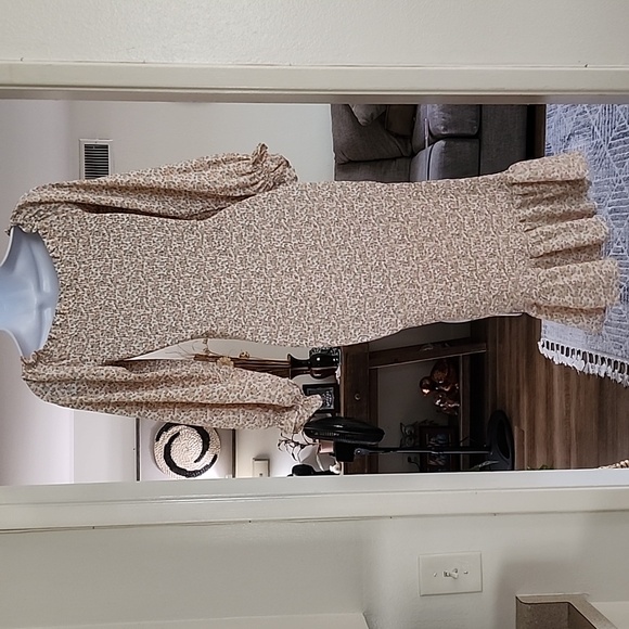 Petal & Pup Cottagecore Floral Smocked Midi Dress - Picture 9 of 9